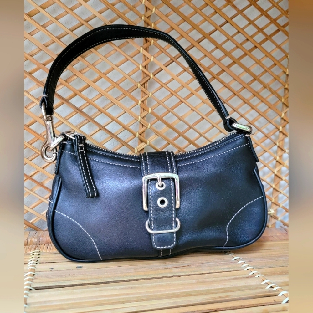 VINTAGE | Coach Hamptons Bag | Black Leather | Silver Buckle 7542